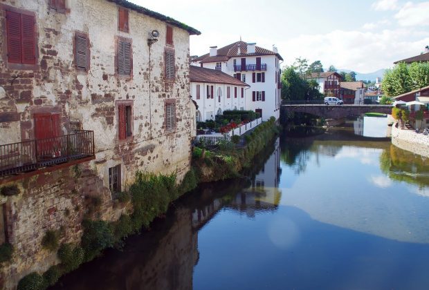 Location saisonnière au pays basque