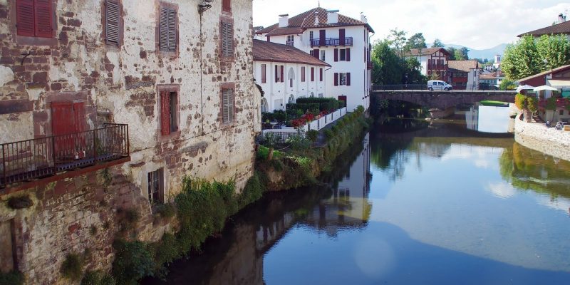 Location saisonnière au pays basque